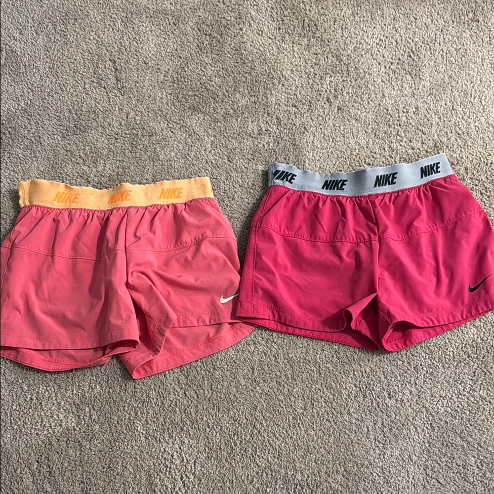 Nike Women's Athletic Shorts - Pink